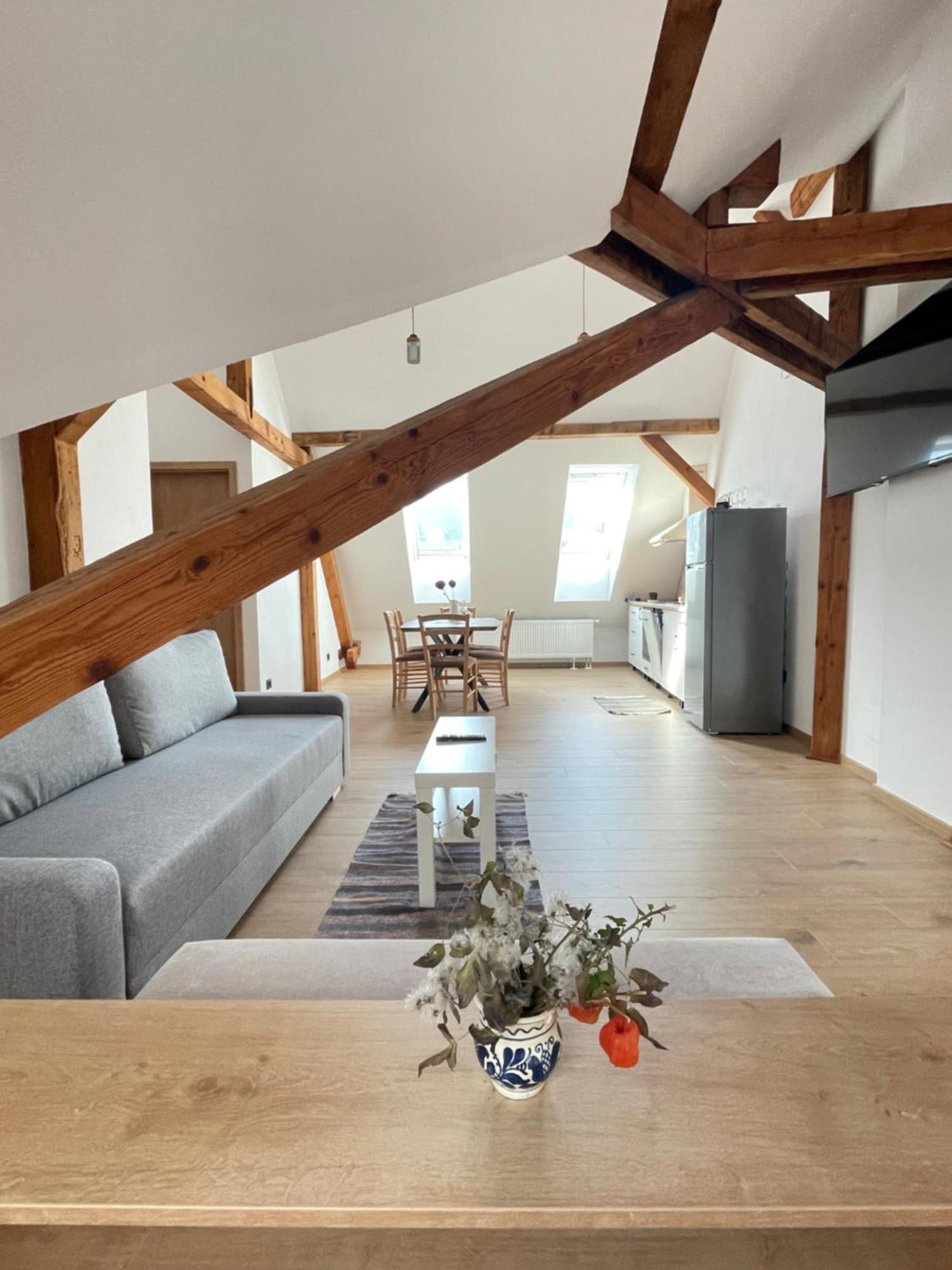 48 Beautiful Building Within Moments From The Old Town Of Apartament