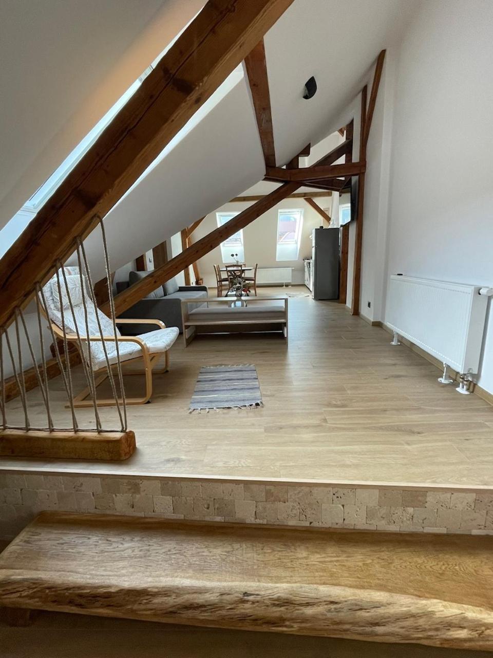 Apartament 48 Beautiful Building Within Moments From The Old Town Of